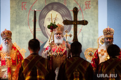 Крестный ход, приуроченный к 100-летию со дня убийства царской семьи. Екатеринбург , патриарх кирилл