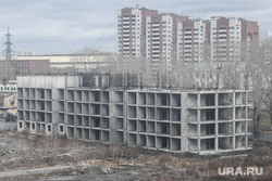 Недостроенные дома на Пехотинцев. Екатеринбург, недострой минобороны