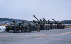 Поставки оружия на Украину зависят от уровня подготовки ВСУ, заявила Марси Каптур