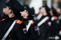 Тренировка парадных расчетов суворовцев на плацу Екатеринбургского суворовского военного училища. Екатеринбург , кадеты, нашивка, суворовцы, эмблема, репетиция парада, ек сву