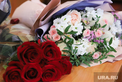 Инаугурация мэра города Ситниковой Елены. Курган, розы, букет, цветы