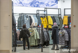 Бутики одежды в торговом центре I MALL. Пермь, магазин одежды