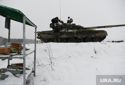 Тренировочный процесс на полигоне Еланский. Свердловская область, военная подготовка, танк, полигон еланский, подготовка военных