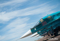 Летно-тактические учения многофункционального истребителя-бомбандировщика СУ-34 на аэродроме Шагол. Челябинск , аэродром, ввс россии, истребитель, бомбардировщик, су-34, авиационный комплекс