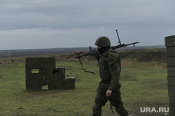 Мобилизованные резервисты на полигоне в Донецкой области. ДНР, армия, военные, солдаты, пулемет, оружие, пулеметчик, стрелки, военные сборы, пехота, полигон, резервисты, мобилизованные, дрг, пехотинцы, разведчики, диверсанты, диверсионная группа