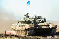 Танковый биатлон. Чебаркульский военный полигон. Челябинская область, танкисты, армия, военные, оружие, война, учения, спецоперация, танковый биатлон, т72-3б, танк, боевое слаживание