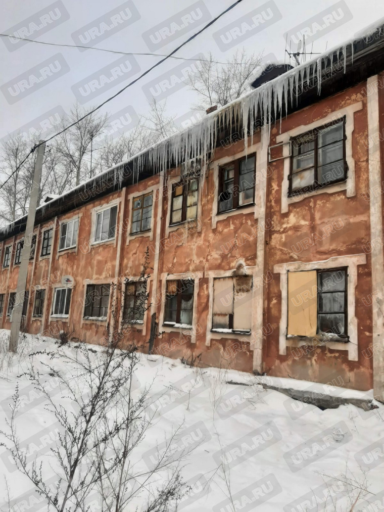 Свердловчан лишили компенсаций за проживание в разрушенных домах