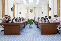 Правительство Молдавии закончило работу после отставки премьер-министра