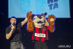 Фестиваль уличной танцевальной культуры  TIME IS UP. Пермь, молодежная мода, time is up, амкар макар, чикишев роман
