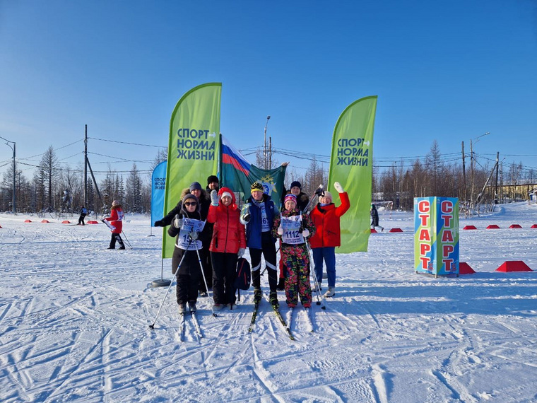 Команда следователей приняла участие в лыжной гонке «Лыжня России — 2023»