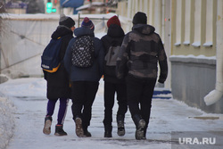 Свердловский мэр опроверг информацию об избиении людей группировкой подростков. Фото