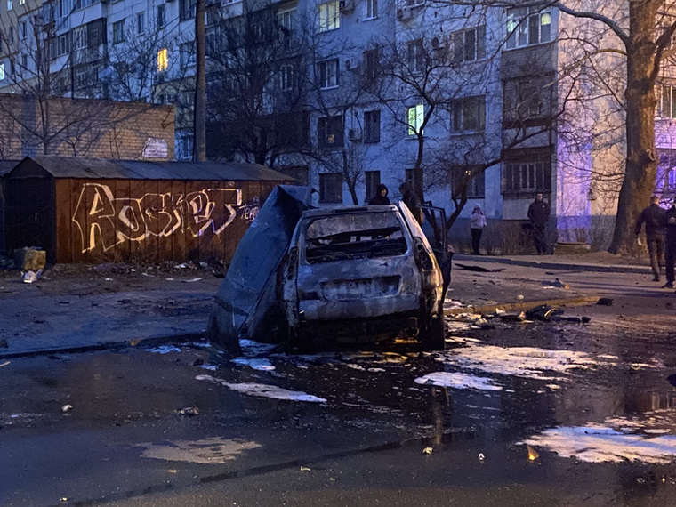 Взрыв произошел во дворе жилого дома на ул. Кировская в Мелитополе 