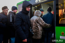Школьники окружной столицы ХМАО смогут неделю бесплатно ездить в автобусах