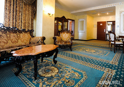 Будущие гостиницы к саммитам ШОС и БРИКС. Челябинск, ковер, президентский номер, апартаменты, гранд-отель видгоф, гостинная комната, гостиничный номер