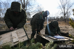 Тренировочные стрельбы мобилизованных с Центрального военного округа на полигоне Еланский. Свердловская область, армия, военные, минометный расчет, солдат, служба в армии