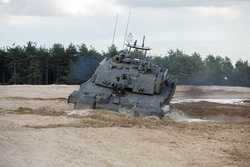 Вооруженные силы Великобритании. stock, нато, танк, Challenger 2, Челленджер 2, stock