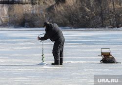 Рыбаки на Городском пруду. Екатеринбург, зимняя рыбалка