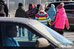 Заседание городской думы. Курган, пешеходный переход, водитель, дети, школьники, дорога, машина