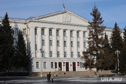 Автобусы. Курган, мэрия, администрация города