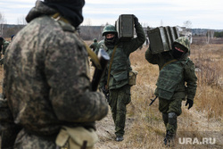 Тренировочные стрельбы мобилизованных с Центрального военного округа на полигоне Еланский. Свердловская область, военные, солдат, служба в армии, подготовка военных