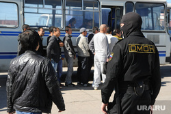 Из Челябинска выдворят мигрантов, задержанных рядом с местом убийства школьника