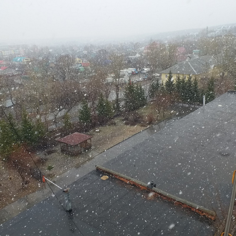Снег выпал во всех районах Екатеринбурга