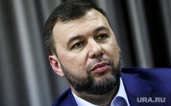 Денис Пушилин на встрече с журналистами в посольстве ДНР. Москва, пушилин денис