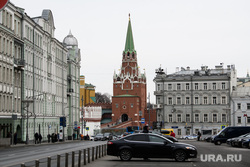 Виды Москвы, город москва, троицкая башня кремля, башни кремля, кремлевская башня, московский кремль