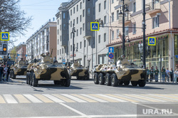 Парад в День Победы и шествие "Бессмертный полк". Пермь, бтр, военная техника