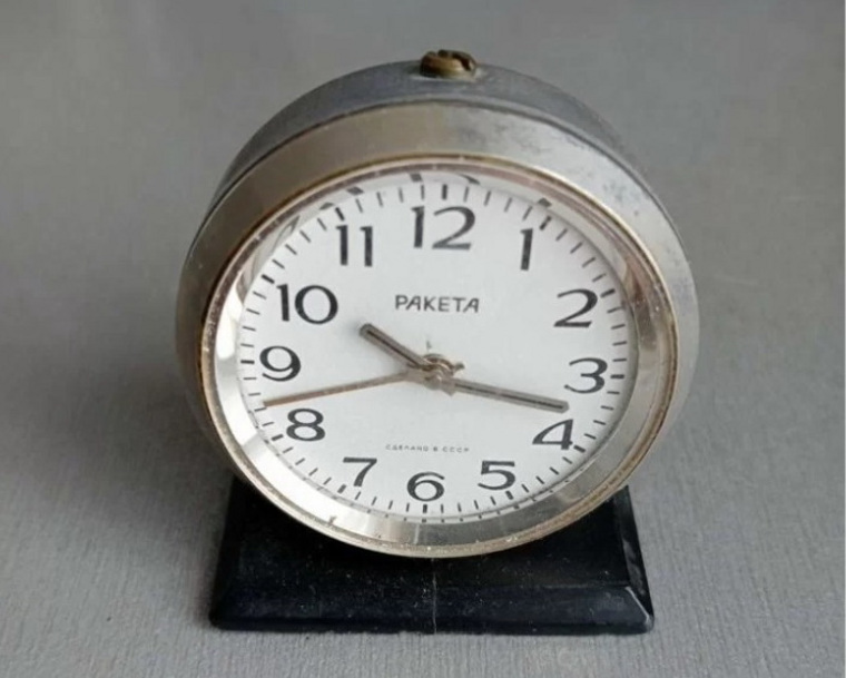 Часы челябинец Алексей Анисимов продает из своей коллекции