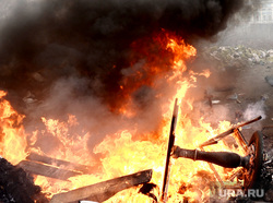 Майдан. Украина. Киев, дым, майдан, беспорядки, революция, война, огонь