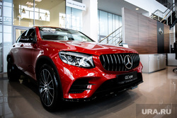Салон «Мерседес-Бенц» в УралАвтоХаус. Екатеринбург, мерседес бенц, mercedes-benz, купе, gls