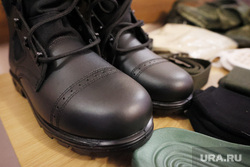 Пресс-конференция в областном военкомате. Курган , армия, обувь, берцы, солдатские сапоги