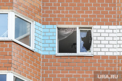 Атака дронов, ул. Профсоюзная, 98, стр.6. Москва, разбитое окно, выбитые окна