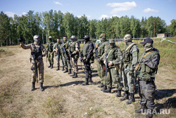 Тренировка добровольцев перед отправкой в Украину. Свердловская область, милитари, армия, оружие, война, добровольцы, спецоперация, чвк, сво, наемники
