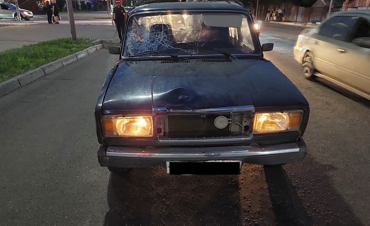 В Кургане водитель сбил женщина, переходившую улицу Пушкина на красный свет