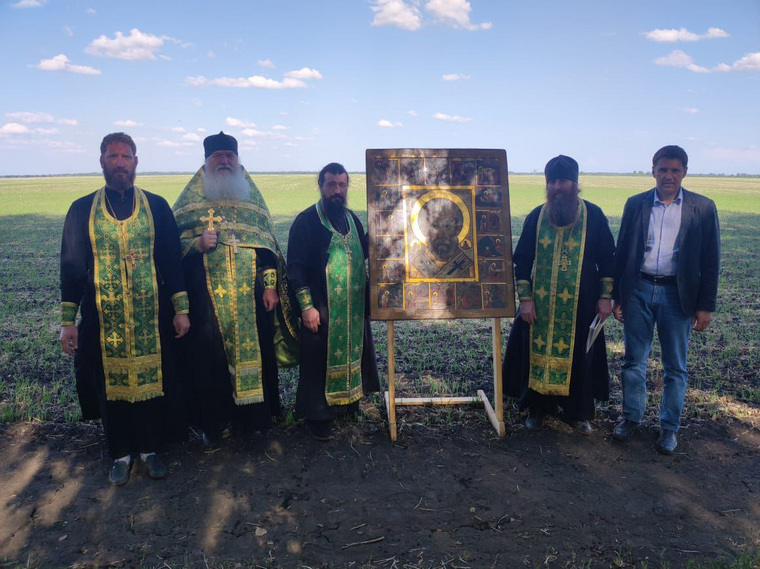 Священники помолились о дожде в Притобольном округе