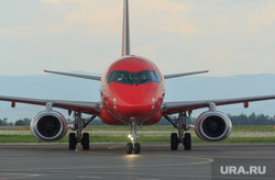 Аэропорт. Магнитогорск, сухой суперджет, red wings
