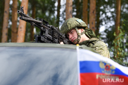 Международный военно-технический форум «Армия-2022». Екатеринбург, милитари, армия, военные, пулемет, оружие, милитаризация, военнослужащий, солдат, z войска