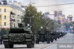 День танкиста в Нижнем Тагиле. Екатеринбург, военная техника, армия, бронетехника, военная техника на марше, город нижний тагил, военный парад, танк, колонна военной техники