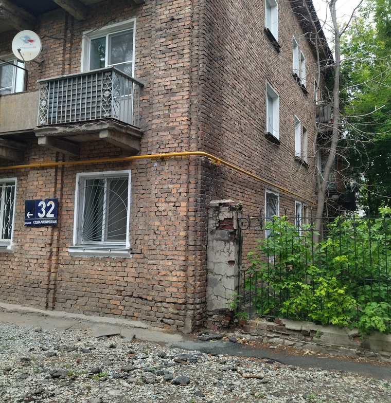 Жители добиваются включения дома в программу комплексного развития территории