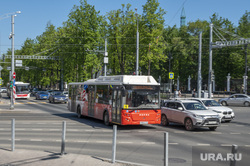 Виды города. Пермь, автобус, общественный транспорт, компрос