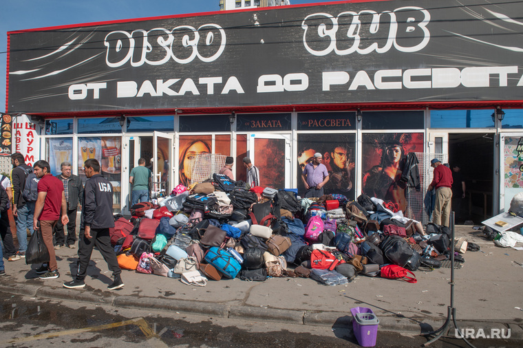 Пожар в торговом павильоне. Пермь