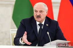 Владимир Путин и Александр Лукашенко на заседании высшего Госсовета союзного государства России и Белоруссии. Москва, лукашенко александр