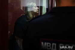 Мера пресечения Веронике Наумовой в Чкаловском районном суде. Екатеринбург, наумова вероника