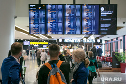 Аэропорт Шереметьево, терминал "B". Москва, аэропорт, аэродром, шереметьево, отдых, туристы, туризм, путешествие, терминал B, перелет, терминал б, табло вылета