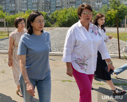 Наталья Котова на выездном совещании по подготовке образовательных учреждений к учебному году. Челябинск, портье светлана, котова наталья