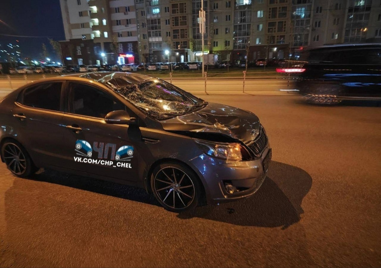 Автомобиль получил сильные повреждения
