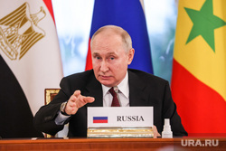 Встреча президента России с лидерами стран Африки в Константиновском дворце. Санкт-Петербург, путин владимир