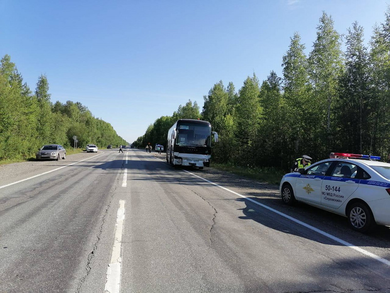 Автобус двигался по маршруту № 509 Краснотурьинск —Екатеринбург